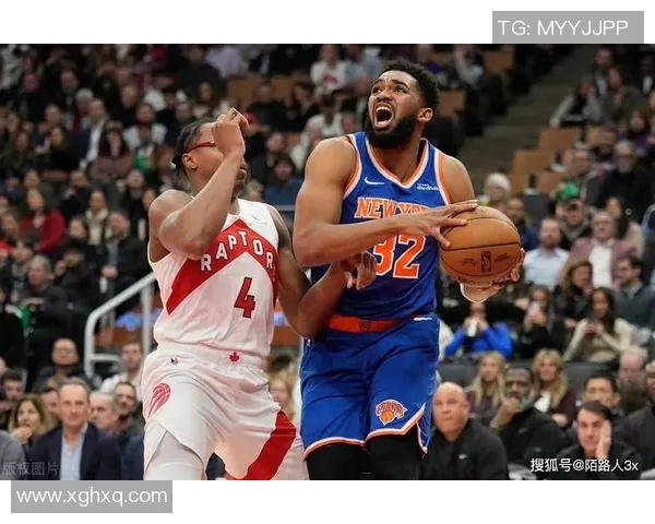 猛龙主场惨败尼克斯，德罗赞绝杀落水狗！